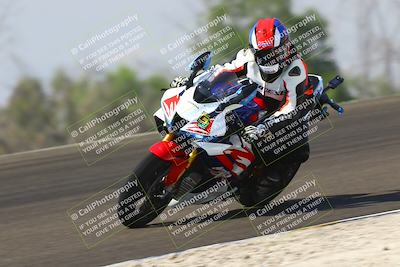 media/Sep-20-2025-TrackDaz (Sat) [[27f0cde673]]/C Group/1140am (Turn 2)/